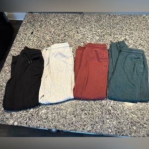 Lot of 4 girls old navy joggers